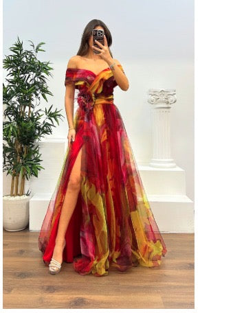 Daniela - Stunning Maxi Dress with Cut-Out Shoulders