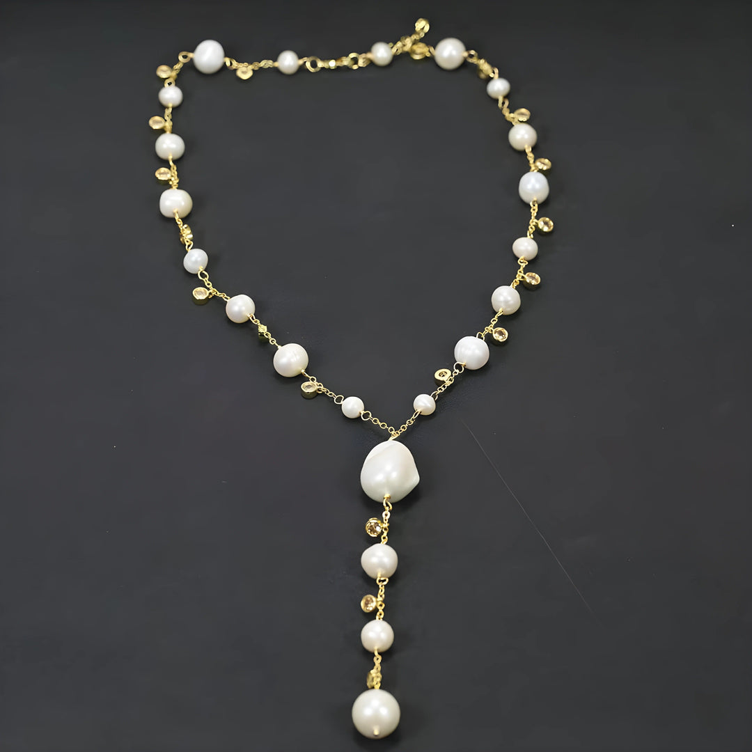Elvire – Collier en Y en perles Keshi luxueuses 