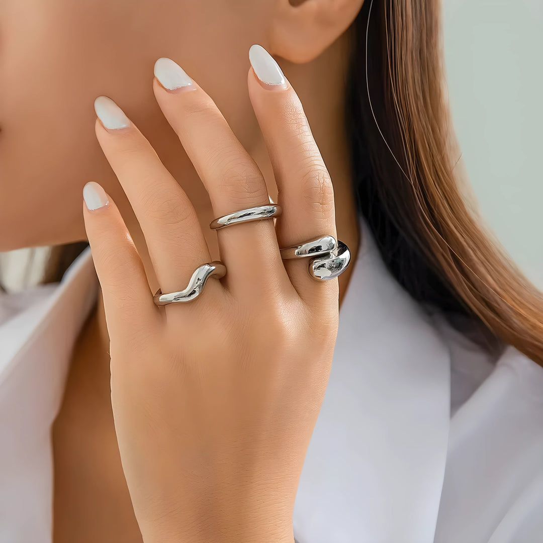 Lison – Delicate Ring Set (3 Pieces)