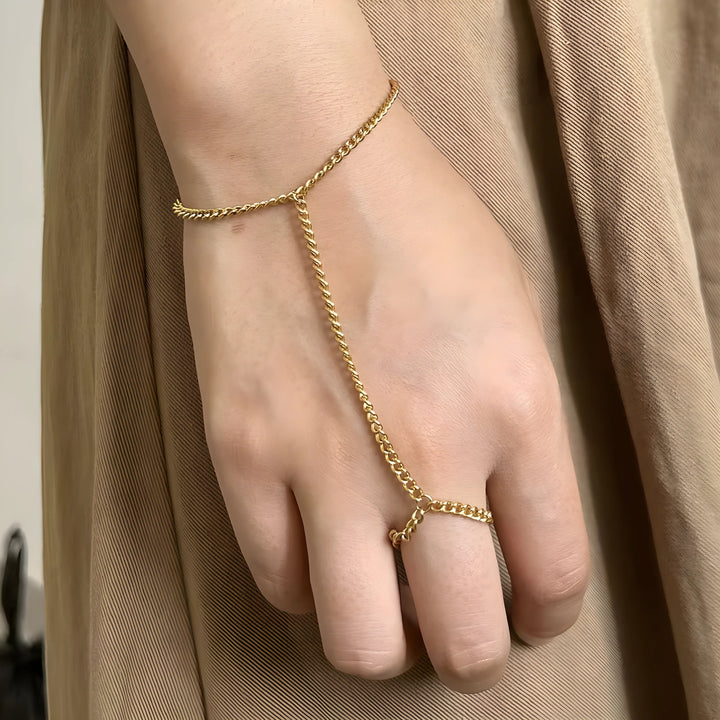 Coraline – Elegant Bracelet