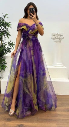 Daniela - Stunning Maxi Dress with Cut-Out Shoulders
