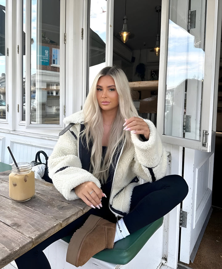 Clara - Shearling Wool Coat for Autumn