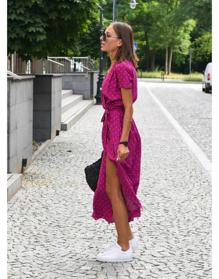 EVA | Elegant Dress with V-Neck and Belly Coverage
