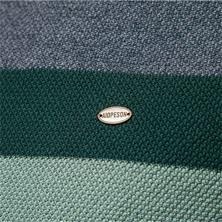 Elegant sweater for men