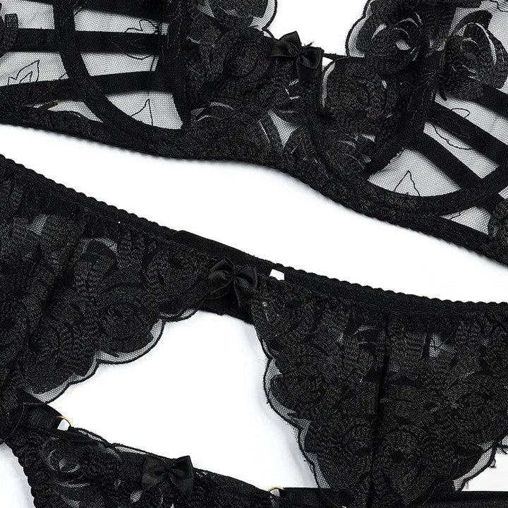 Misty - Romantic Lace Bra and Panty Set Lingerie