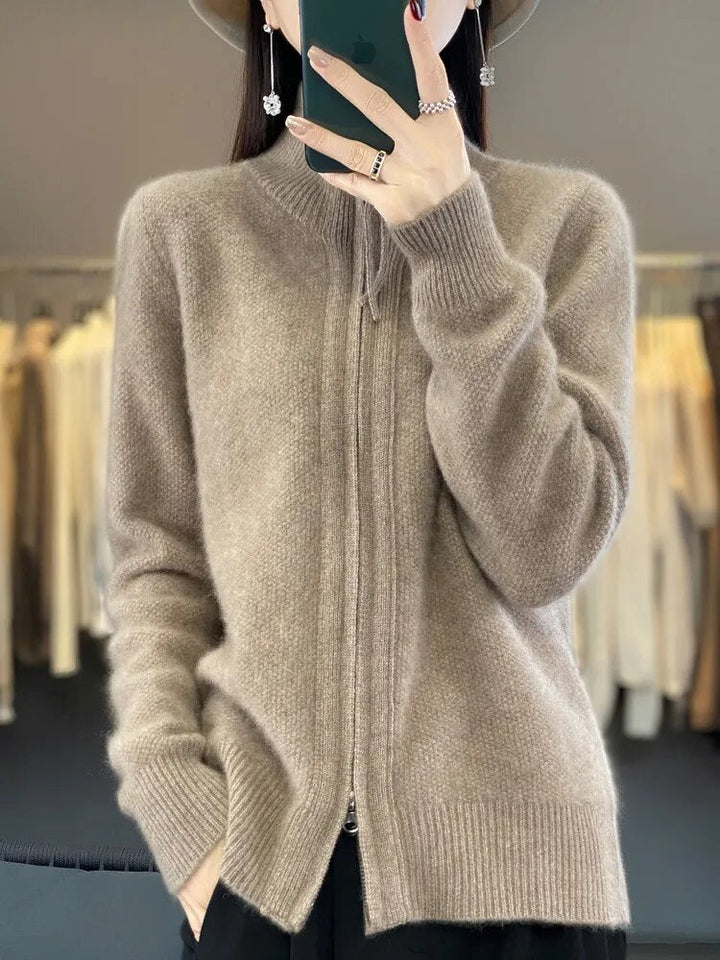 Mihaela | Comfortable Zip-Up Cardigan