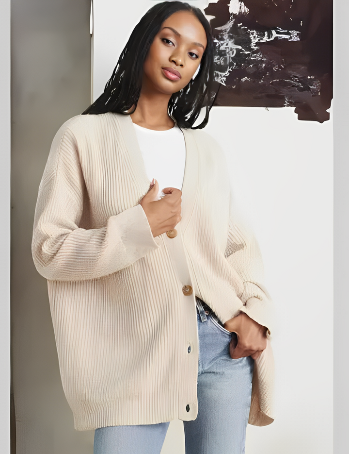 Lia | Elegant Cardigan with Buttons
