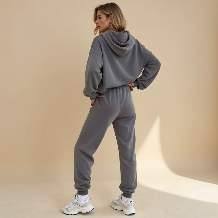 Blanche – Two-Piece Sports Set